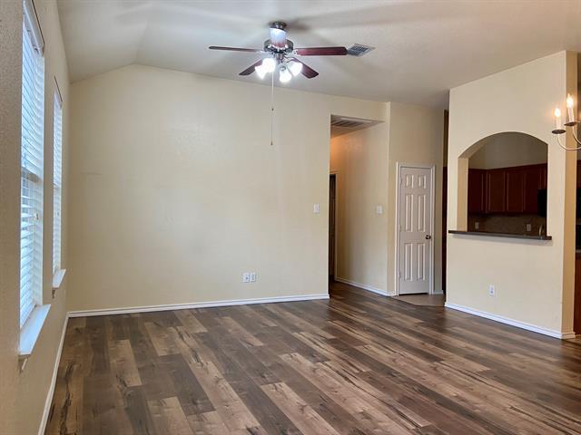 Building Photo - 1209 Redman Ave