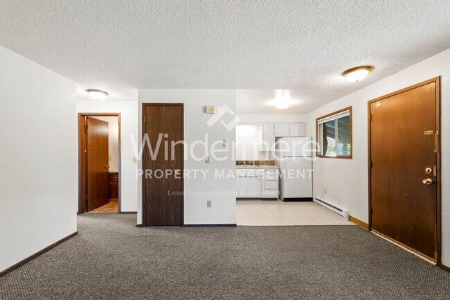 Foto del edificio - 3005 S Whipple Rd