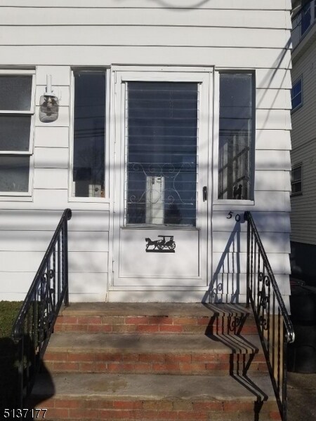Foto del edificio - 50 Broughton Ave