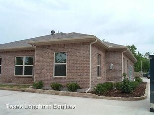 Building Photo - 2 br, 2 bath Apartment - 228 S. Line #101