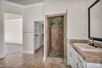 Building Photo - 37 Stonemark Dr