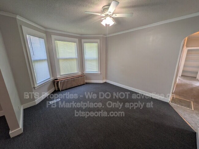 Foto del edificio - 1530 W Barker Ave