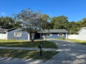 Building Photo - 5520 Albert Dr