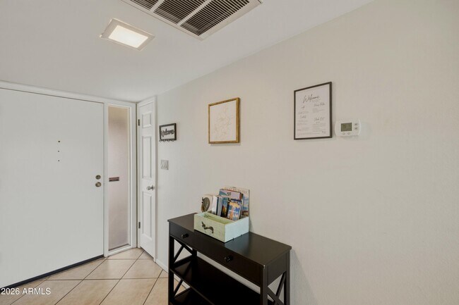 Foto del edificio - 709 S Power Rd