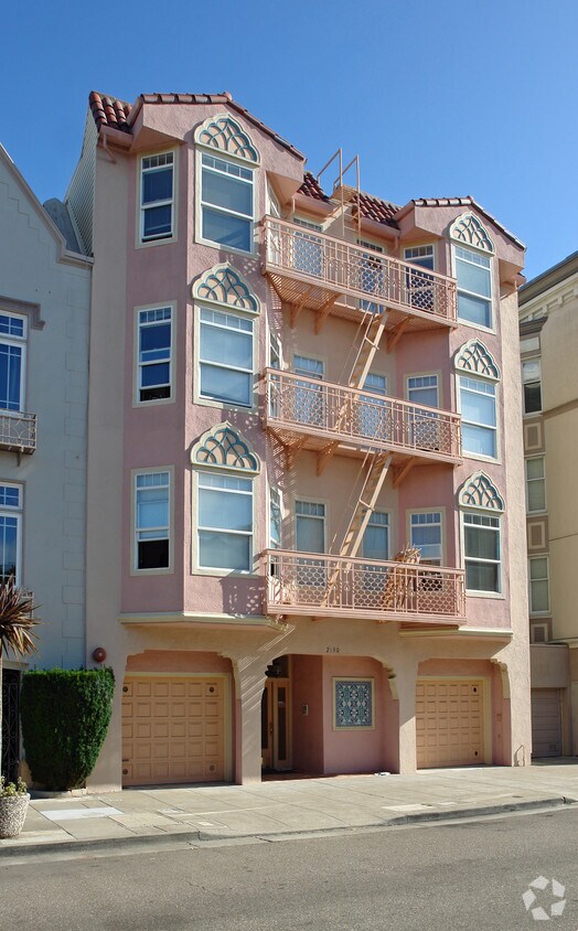 Building Photo - 2130 Beach St