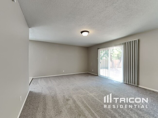 Building Photo - 2830 Judith Ln
