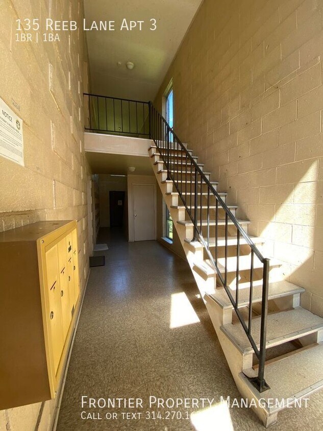 Primary Photo - 135 Reeb Ln