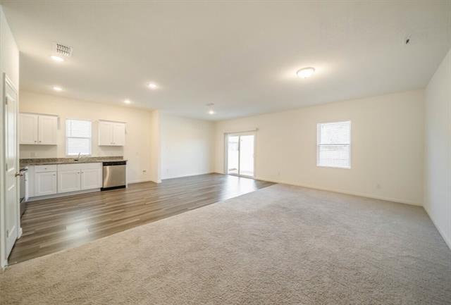 Foto del edificio - 808 Juniper St