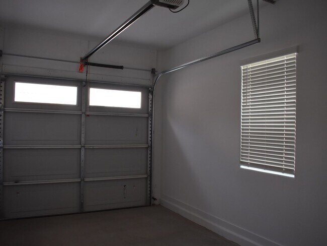 Foto del edificio - 1 Bedroom 1 Bathroom - New Built Single St...