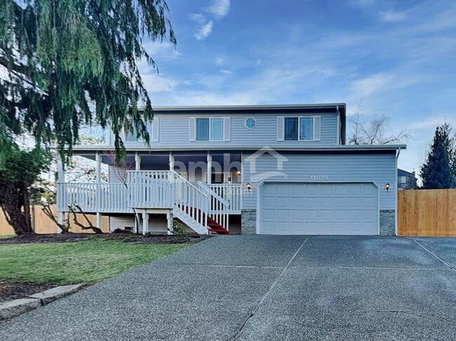 Building Photo - 11620 34th St NE