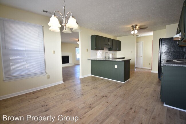 Foto del edificio - 3 br, 2 bath House - 5758 Cotton Belt Way