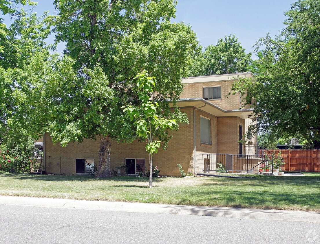 Foto principal - 1480 S Clermont St