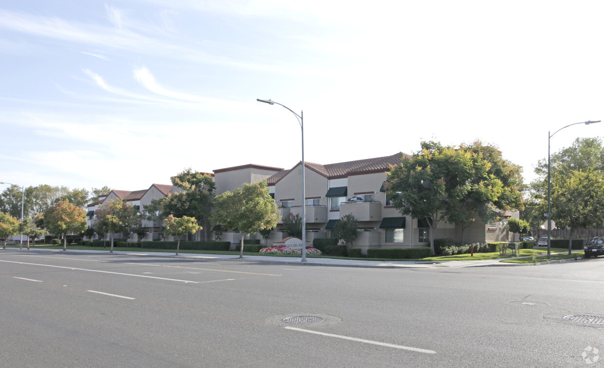 Primary Photo - Plaza Del Sol Senior Apartment