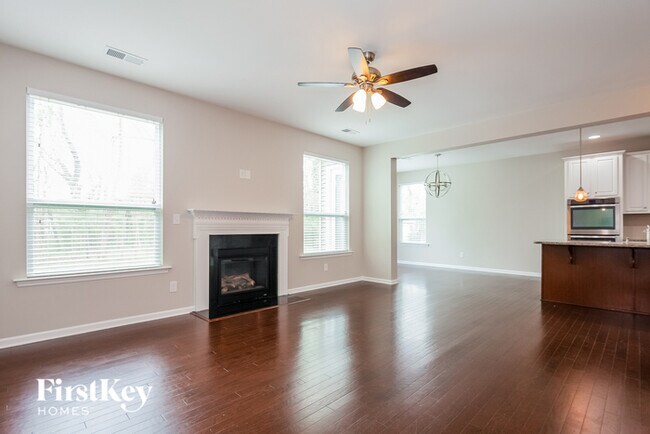 Building Photo - 3174 Helmsley Ct