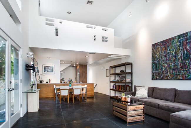 Foto del edificio - 1415 Cabrillo Ave