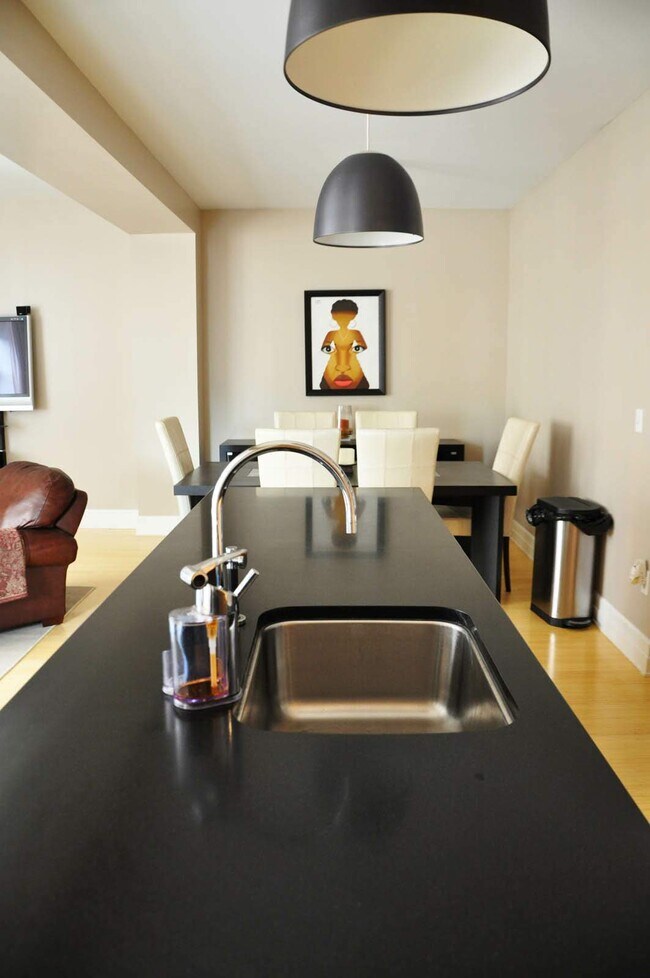 Kitchen and Dining Room - 110 Livingston St