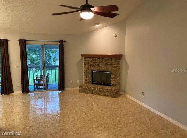 Building Photo - 2028 Eastbourne Way