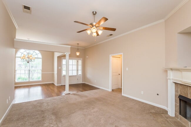 Building Photo - 5837 Stonewall Dr