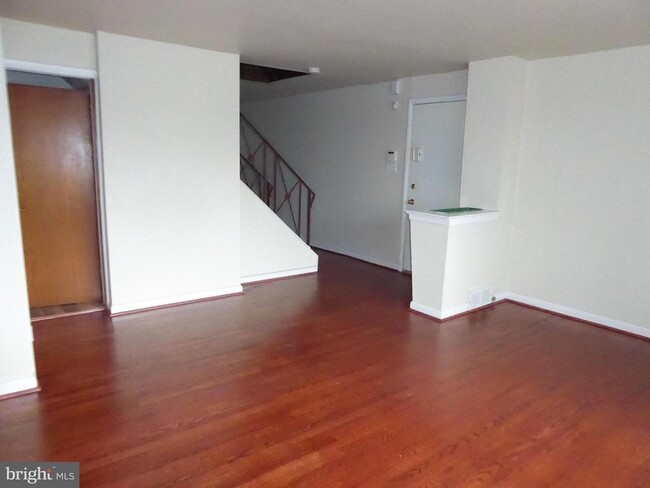 186 Hickory Hill Rd Philadelphia, PA 19154 - Alquileres en Philadelphia ...