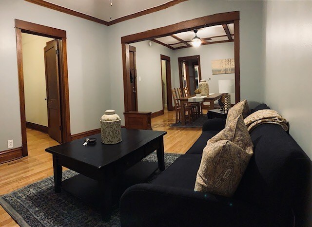 Foto del edificio - 3615 W Palmer St
