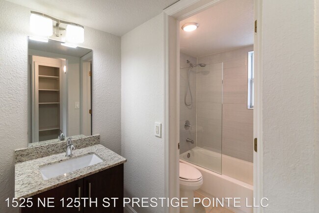 Foto del edificio - 1525 NE 125th St