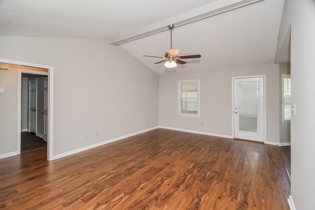 Building Photo - 12661 Dickens Ln