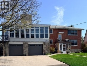 Building Photo - 34 Burn Pl
