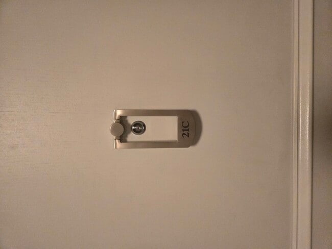 Building Photo - 40 E Cedar St