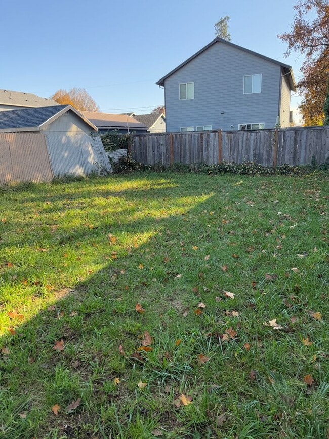 Foto del edificio - 1011 SE Locust St