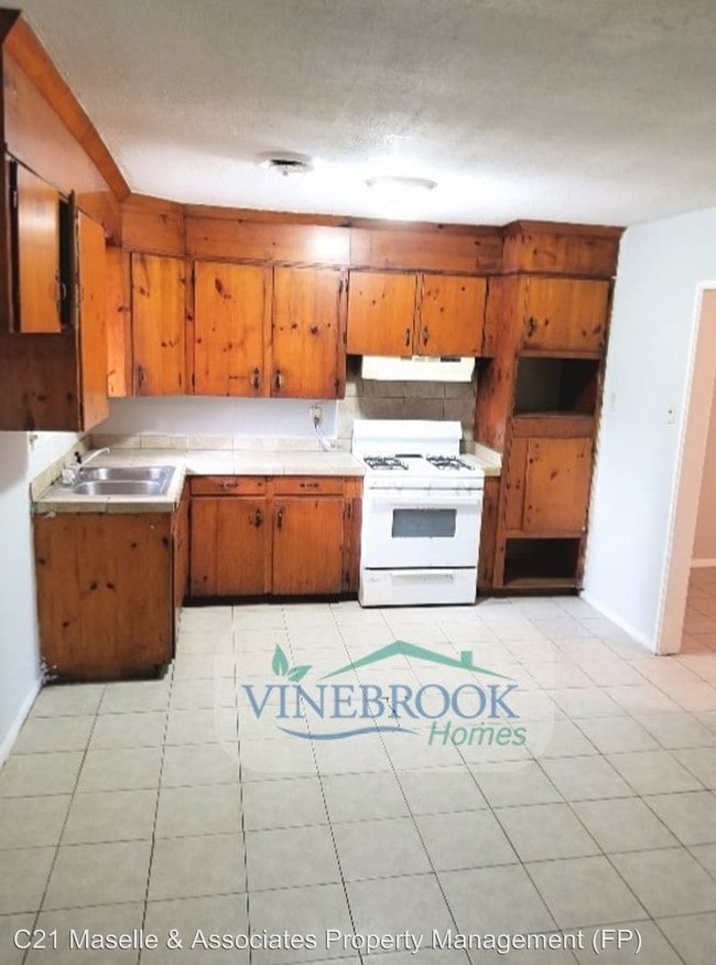 Foto del edificio - 3 br, 2 bath House - 5559 Queen Mary Ln