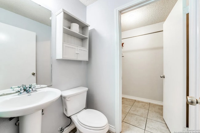 Building Photo - 7921 Santa Catalina