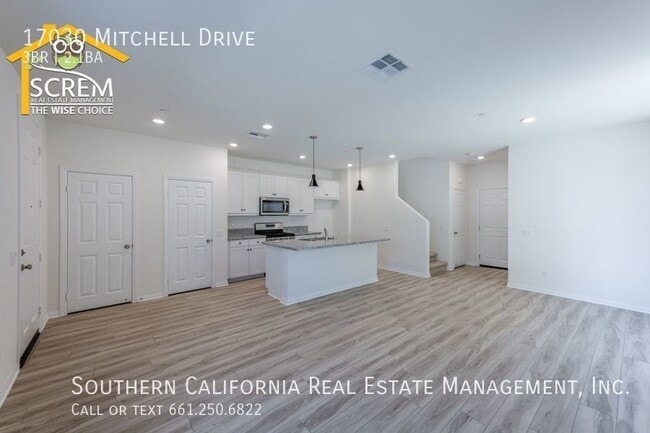 Building Photo - 17030 Mitchell Dr