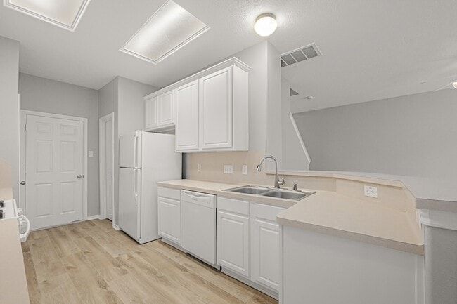 Building Photo - 17515 Kennesaw Mountain Ln