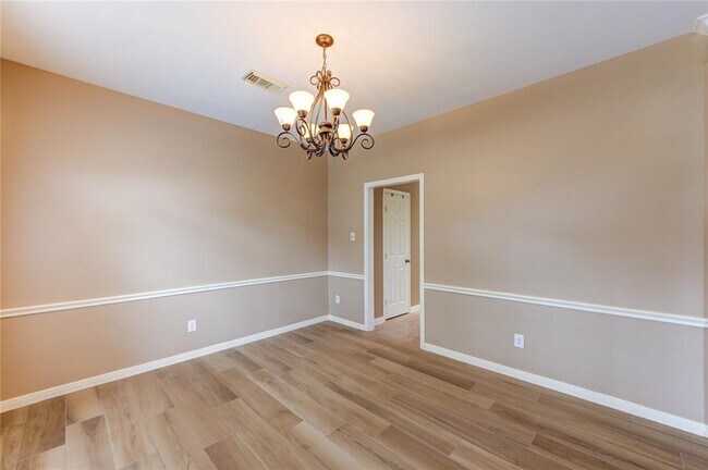 Foto del edificio - 22122 Shady Heath Ln
