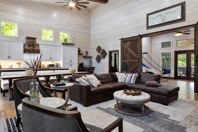 Building Photo - 25 Eagle Pne Ln