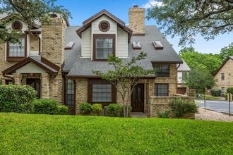 Building Photo - 10819 Crown Colony Dr