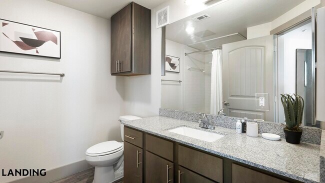 Building Photo - 12500 Shadowglen Trce