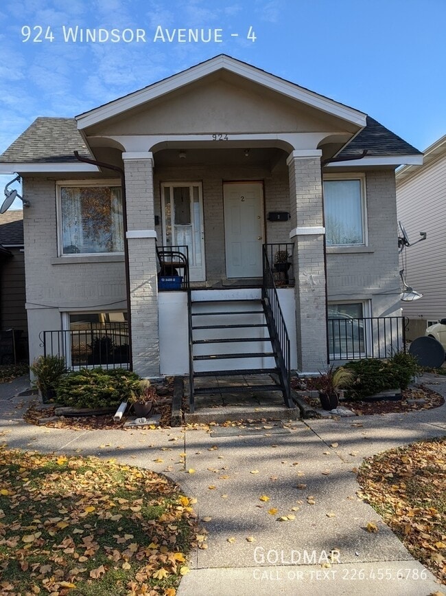 Building Photo - 924 Windsor Ave