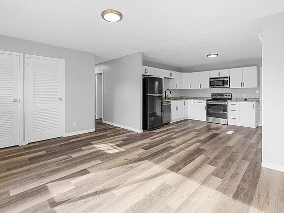 Foto del edificio - 2526 Birk Dr