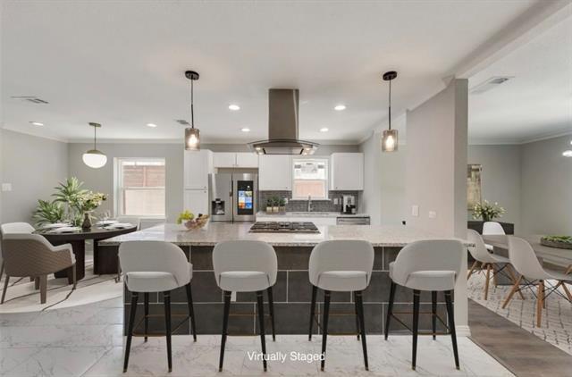 Foto del edificio - 3422 Blue Ridge Ln