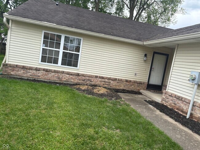Foto del edificio - 7621 Orchard Village Dr