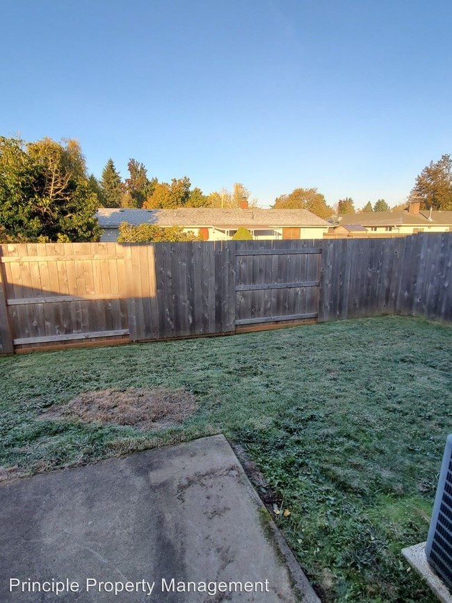 Building Photo - 4608 Calumet Way