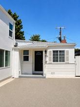 Building Photo - 5016 Kester Ave
