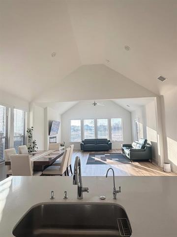 Foto del edificio - 2817 Riverview Rd