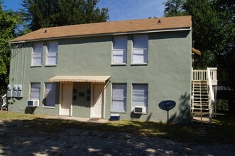 Building Photo - 2129 Ford St