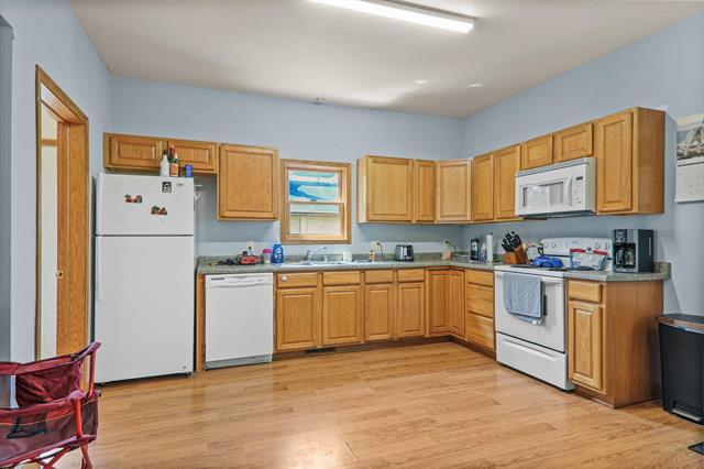 Kitchen - 217 E Jefferson St