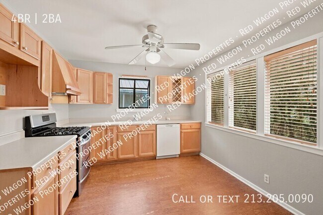 Building Photo - 4515 Clear Spring Dr-