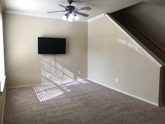 Foto del edificio - College Station - 3 Bedroom / 3 Bath- 2 story Condo off University Dr. E.