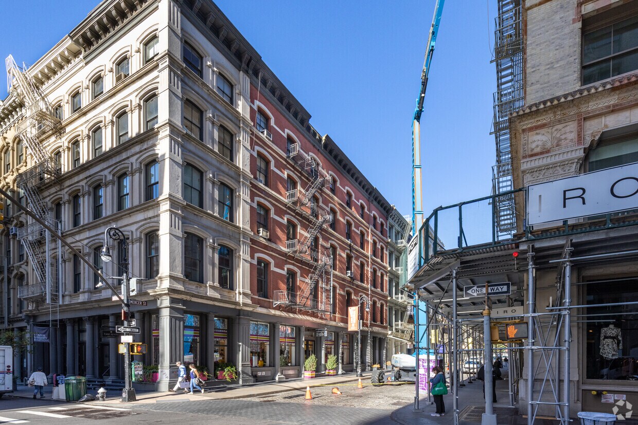 65 Mercer St, New York, NY 10012 Apartments in New York, NY