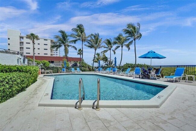 Foto del edificio - 1500 N Ocean Blvd